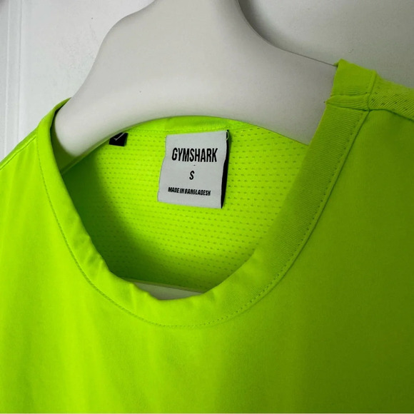 Gym shark neon yellow/green muscle tank. Thin breathable material. Size S - Picture 3 of 4